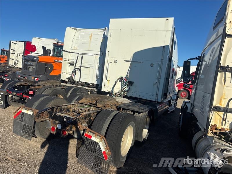 Freightliner Cascadia 113 Prime Movers