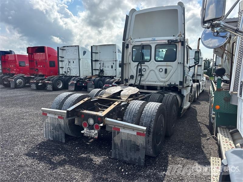 Freightliner Cascadia 126 Tractores (camiões)