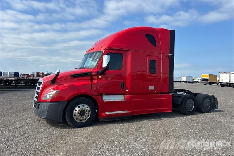 Freightliner Cascadia 126 Prime Movers