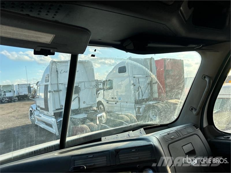 Freightliner Cascadia 125 Тягачі