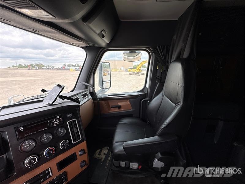 Freightliner Cascadia 126 Prime Movers