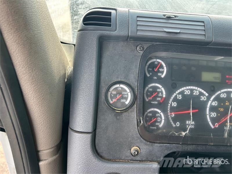 Freightliner Cascadia 125 وحدات الجر
