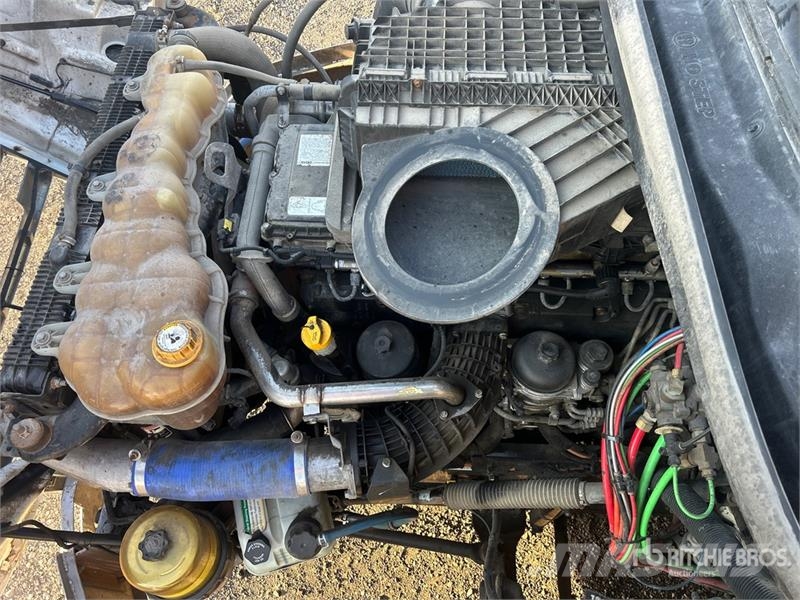Freightliner Cascadia 126 6x4 T/A Sleeper Truck Tractor Vlačilci