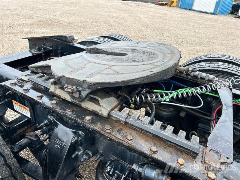 Freightliner Cascadia 126 وحدات الجر