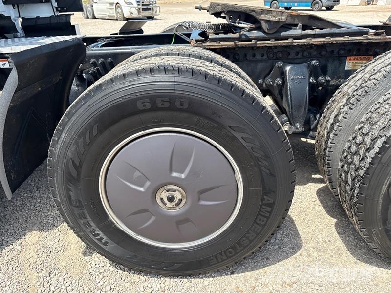 Freightliner Cascadia 126 Tracteur routier