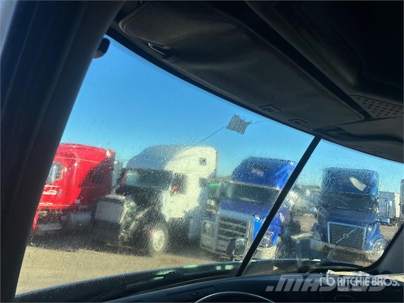 Freightliner Cascadia 113 Prime Movers
