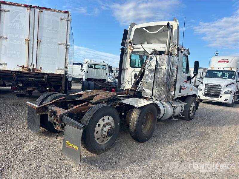 Freightliner Cascadia 125 Vetopöytäautot