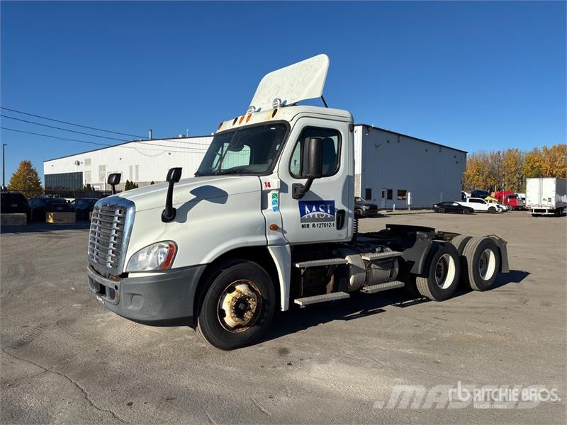 Freightliner Cascadia 125 وحدات الجر
