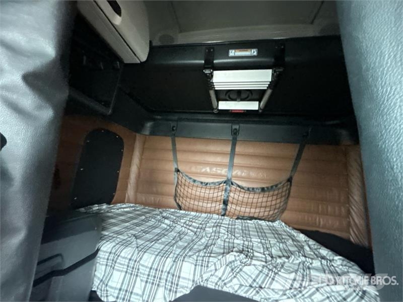 Freightliner Cascadia 126 Naudoti vilkikai