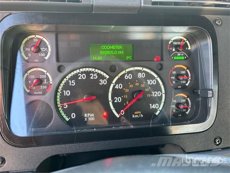 Freightliner Cascadia 125 Truck Tractor Units