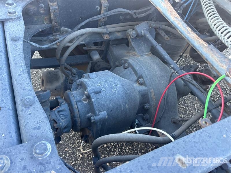 Freightliner Cascadia 126 وحدات الجر