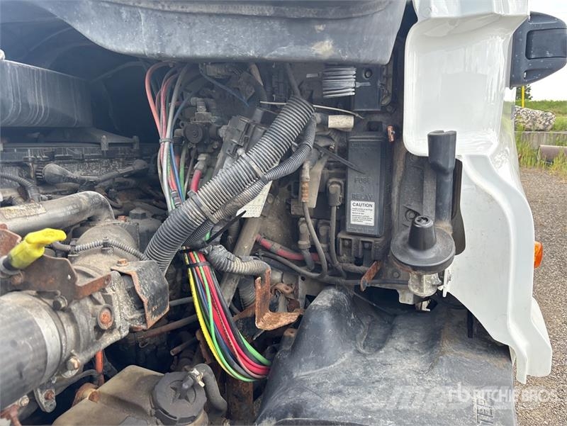 Freightliner Cascadia 113 Vetopöytäautot