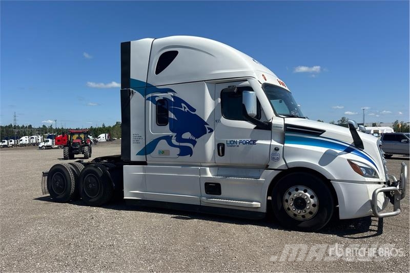 Freightliner Cascadia 126 Naudoti vilkikai