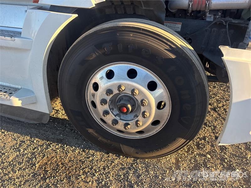 Freightliner Cascadia 126 Cabezas tractoras