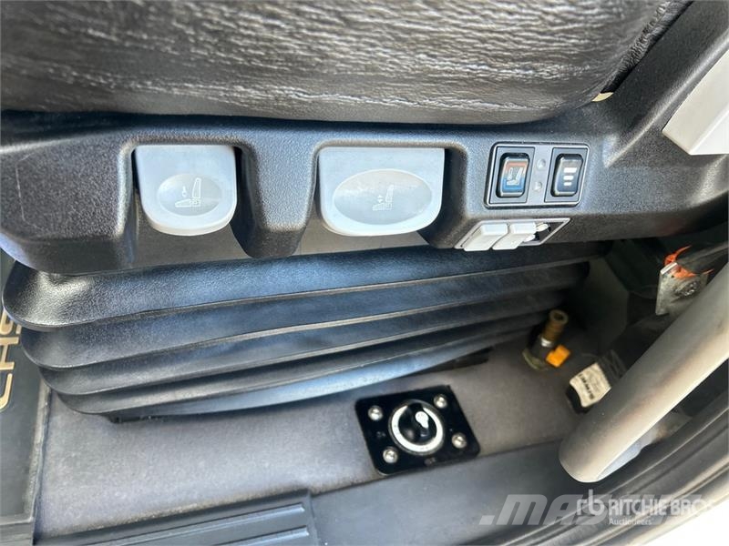 Freightliner Cascadia 126 وحدات الجر