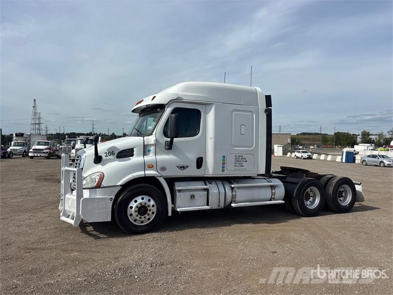 Freightliner Cascadia 113 Motrici e Trattori Stradali