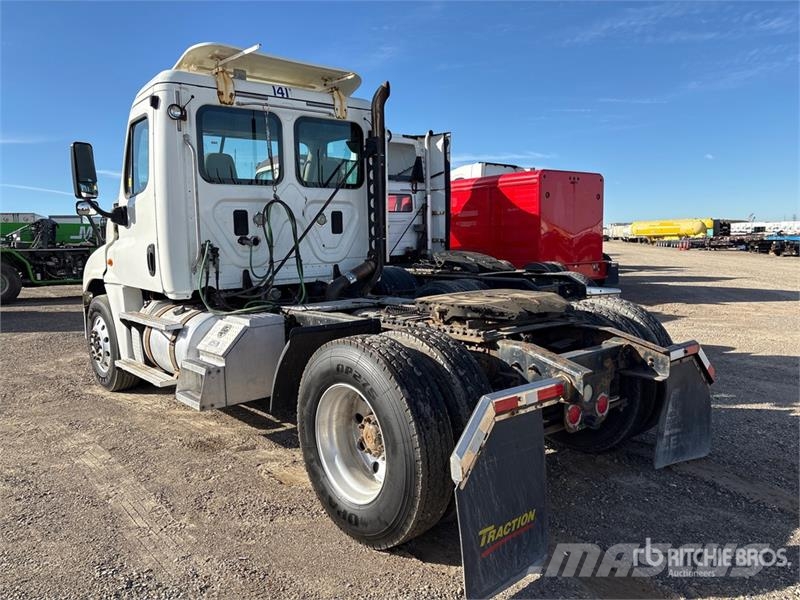 Freightliner Cascadia 125 Τράκτορες