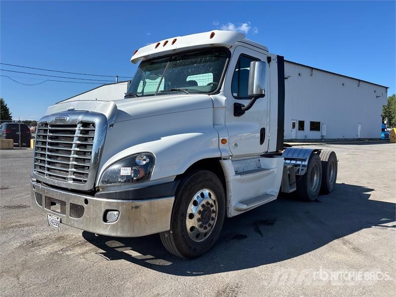 Freightliner Cascadia 125 曳引機組件