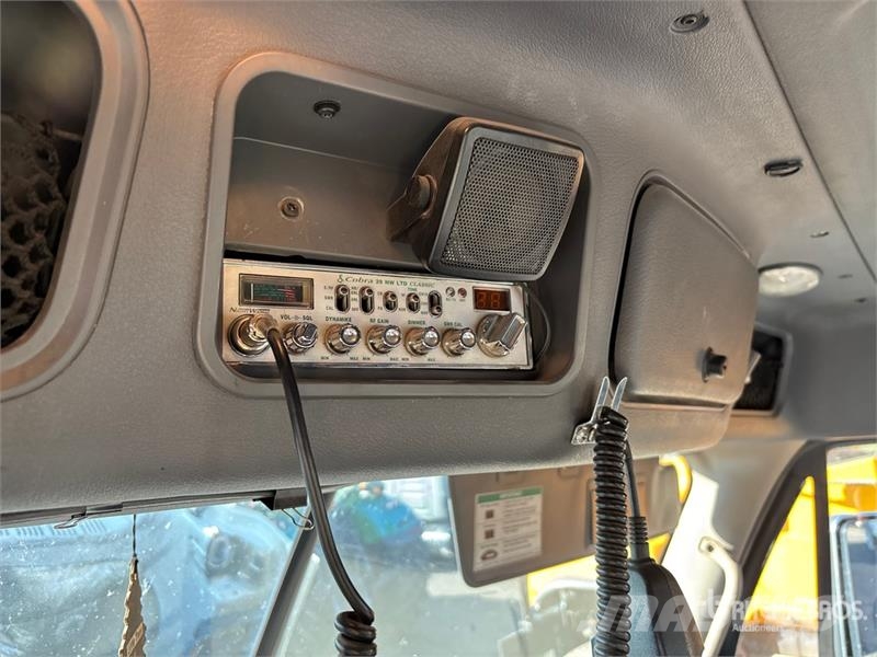 Freightliner Cascadia 125 曳引機組件