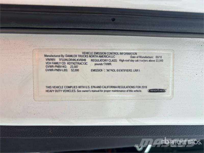Freightliner Cascadia 126 Vetopöytäautot
