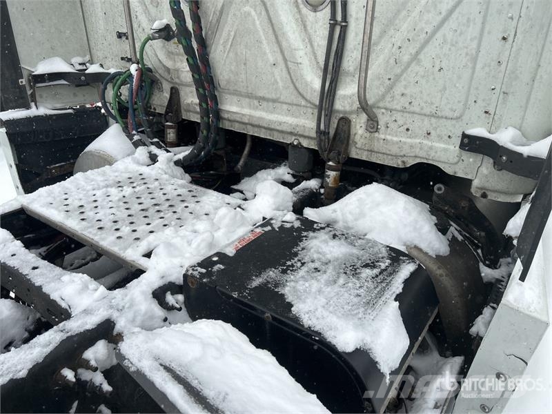 Freightliner Cascadia 125 Тягачі