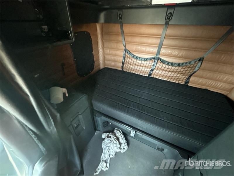 Freightliner Cascadia 126 Naudoti vilkikai