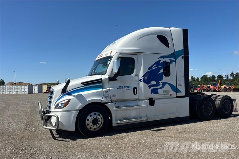 Freightliner Cascadia 126 Naudoti vilkikai