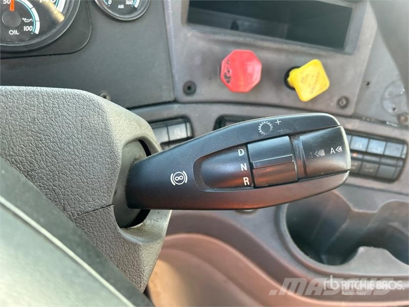Freightliner Cascadia 125 Тягачі