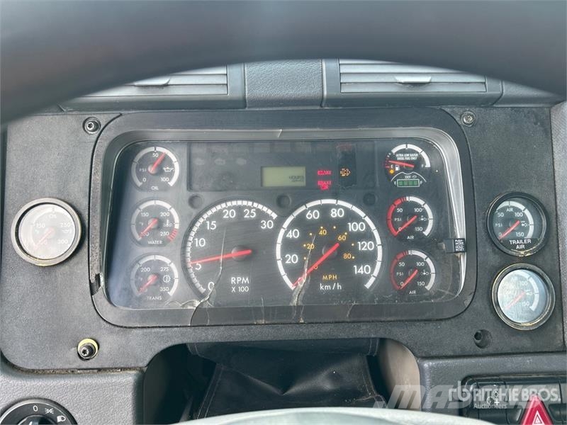 Freightliner Cascadia 125 وحدات الجر