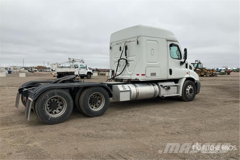 Freightliner Cascadia 113 Tractores (camiões)