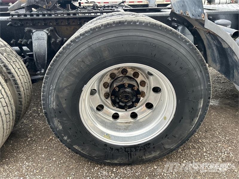 Freightliner Cascadia 125 Седельные тягачи