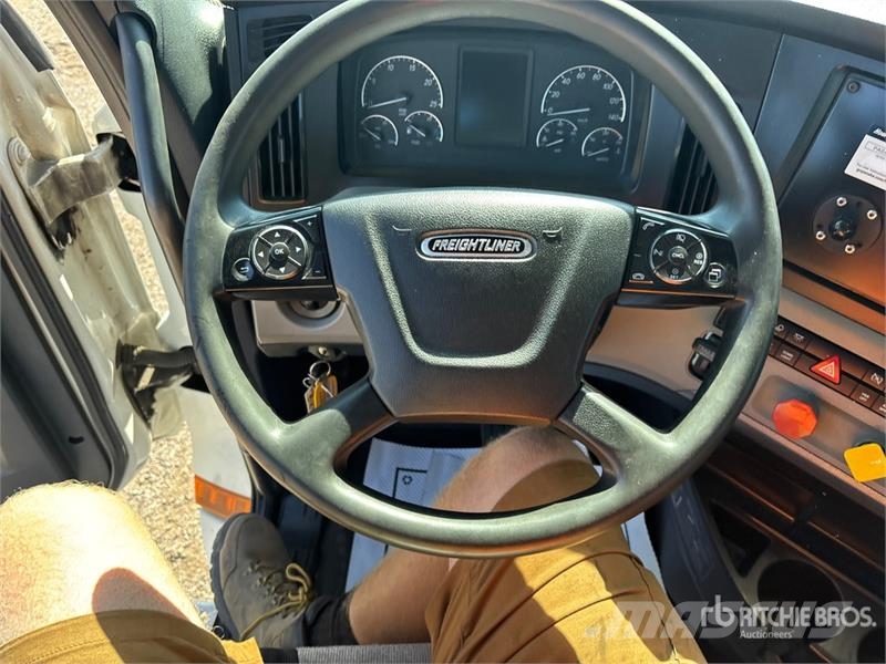 Freightliner Cascadia 126 Nyergesvontatók