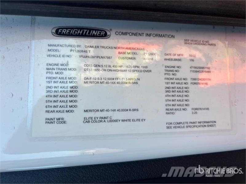 Freightliner Cascadia 126 وحدات الجر