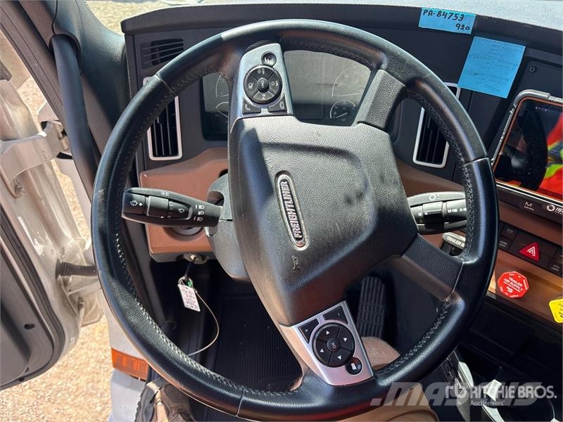 Freightliner Cascadia 126 Tractores (camiões)