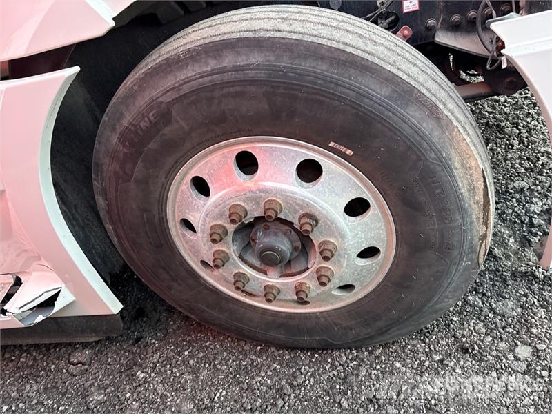 Freightliner Cascadia 126 Motrici e Trattori Stradali