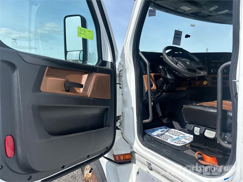 Freightliner Cascadia 126 Tracteur routier