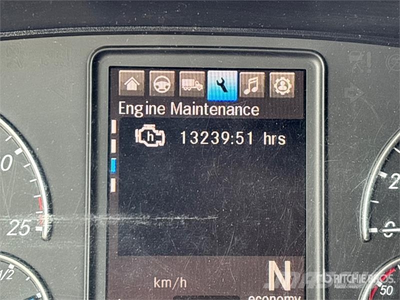 Freightliner Cascadia 126 Naudoti vilkikai