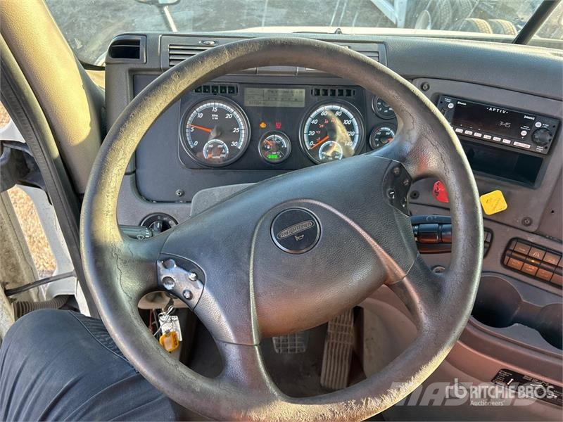 Freightliner Cascadia 125 Тягачі