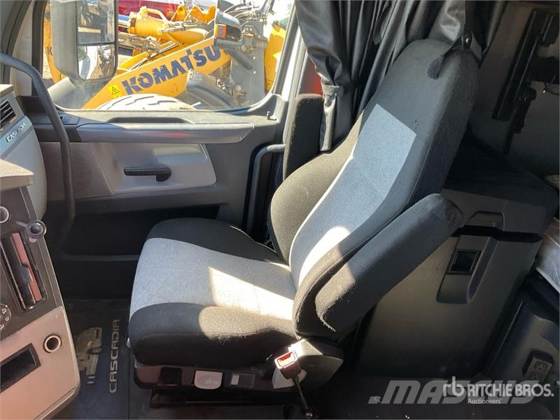 Freightliner Cascadia 126 Tracteur routier