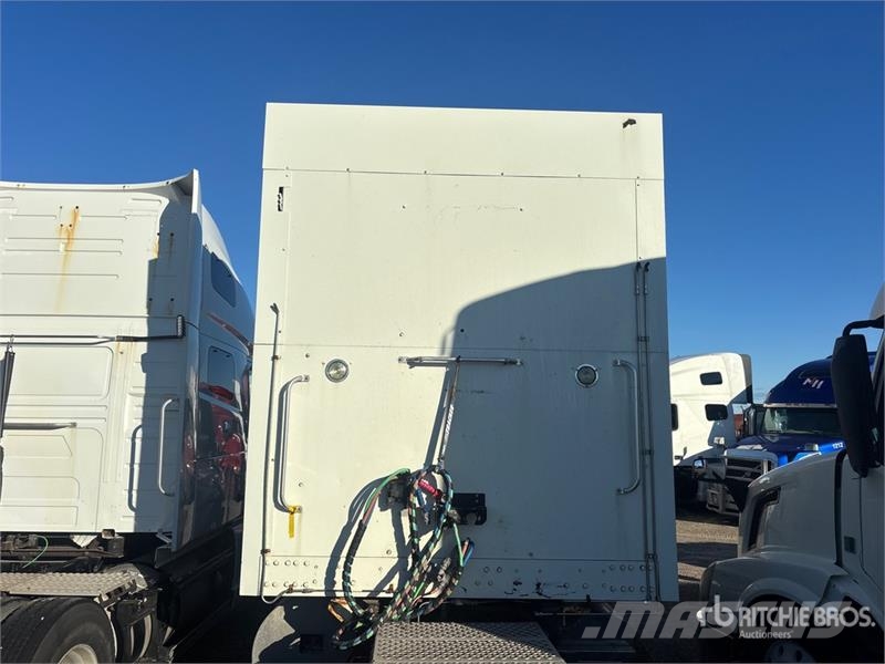Freightliner Cascadia 113 Prime Movers