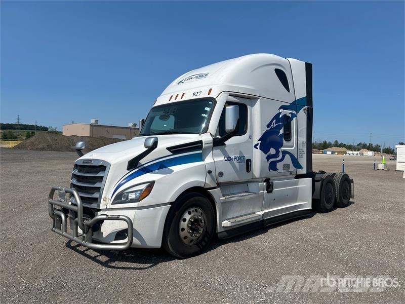 Freightliner Cascadia 126 Tractor Units