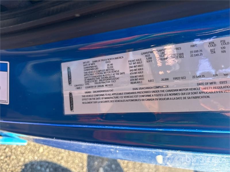 Freightliner Cascadia 126 6x4 T/A Sleeper Truck Tractor Tractor Units