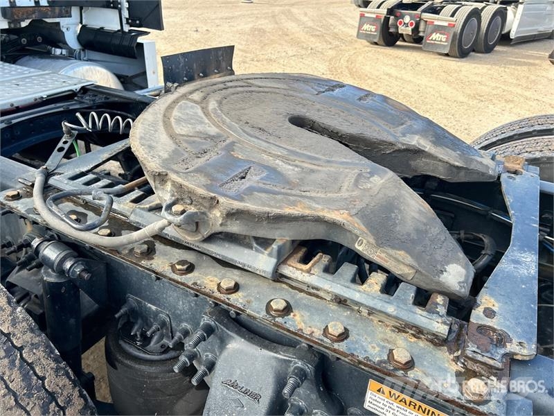 Freightliner Cascadia 126 Cavalos mecânicos