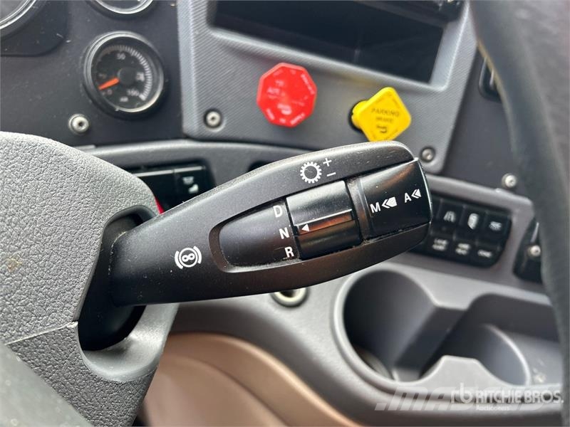 Freightliner Cascadia 113 Trekkers