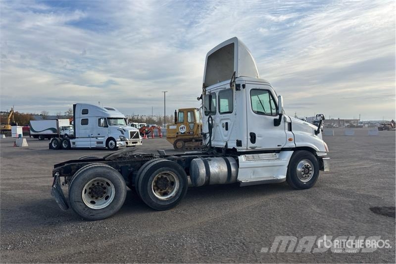 Freightliner Cascadia 125 Tegljači