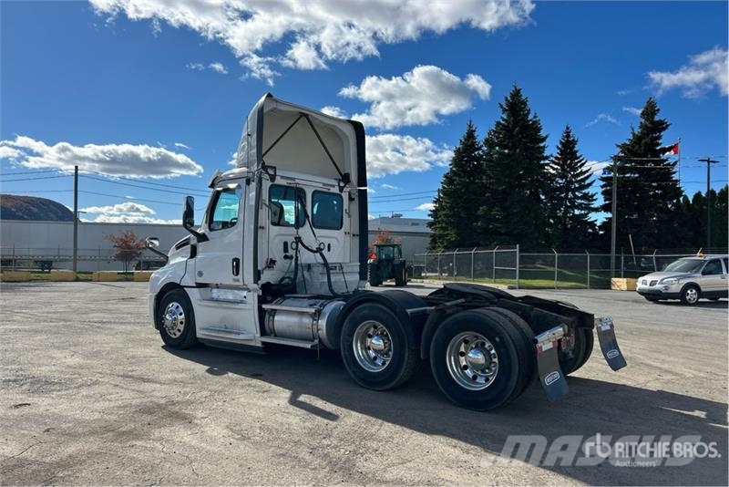 Freightliner Cascadia 126 曳引機組件