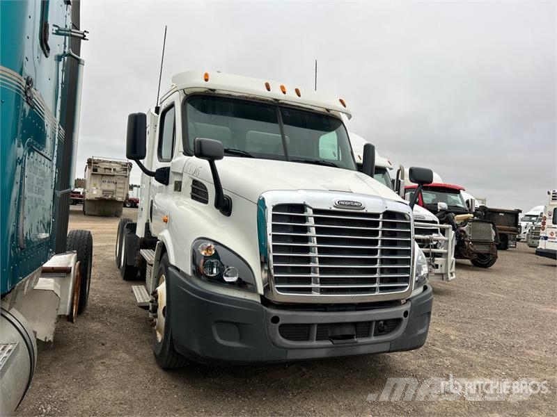 Freightliner Cascadia 113 Sattelzugmaschinen