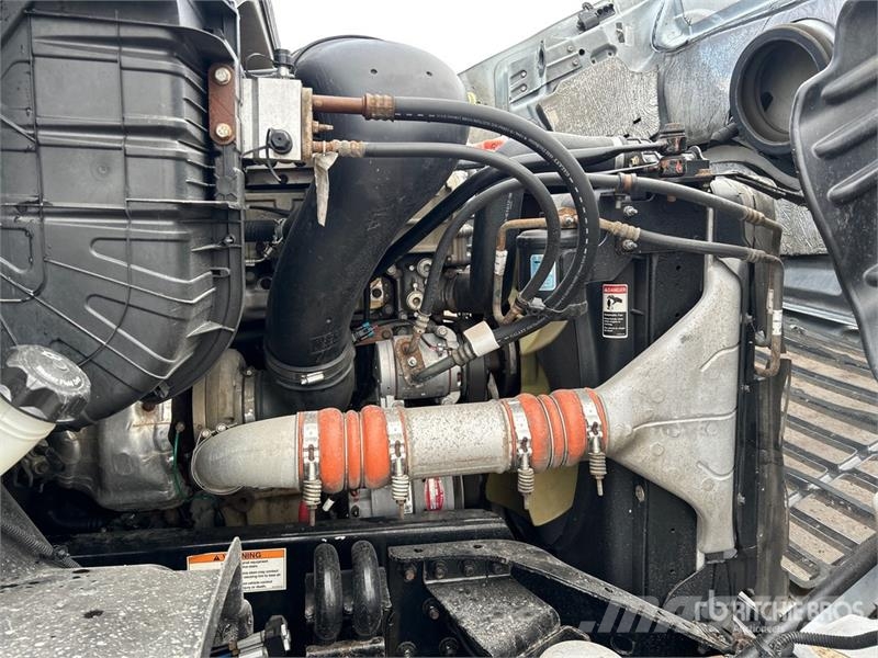 Freightliner Cascadia 113 Trekkers