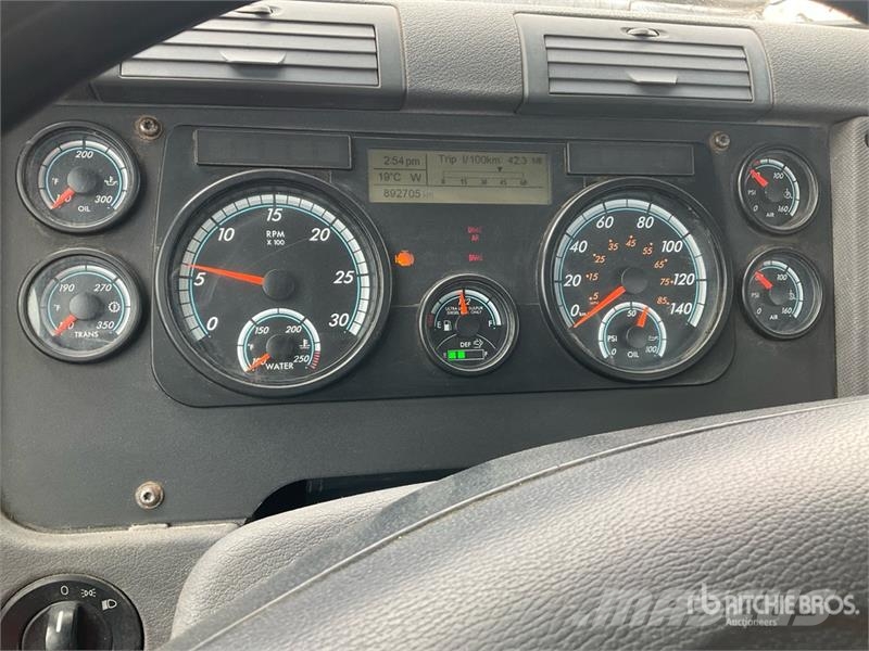 Freightliner Cascadia 113 Седельные тягачи