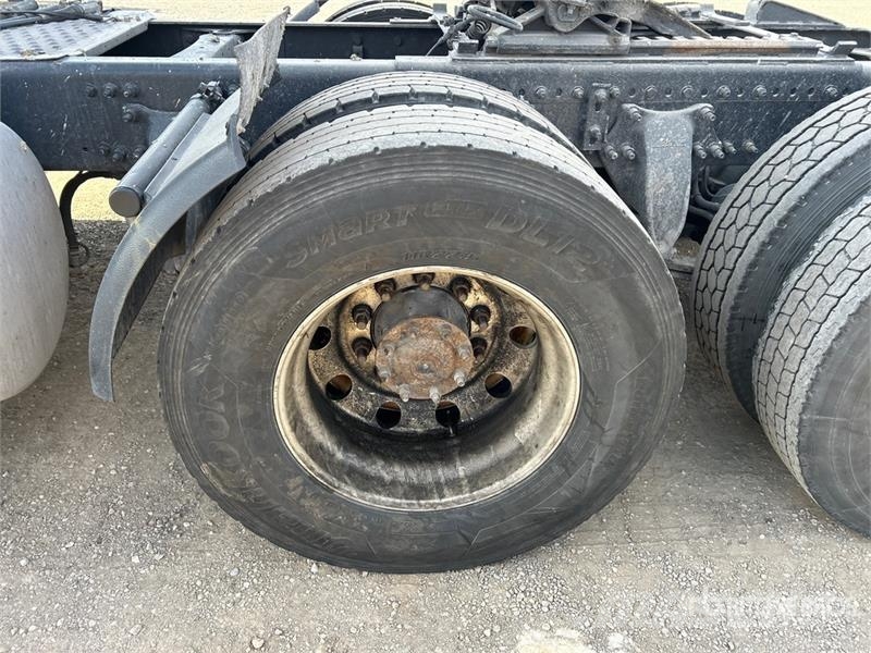 Freightliner Cascadia 125 وحدات الجر